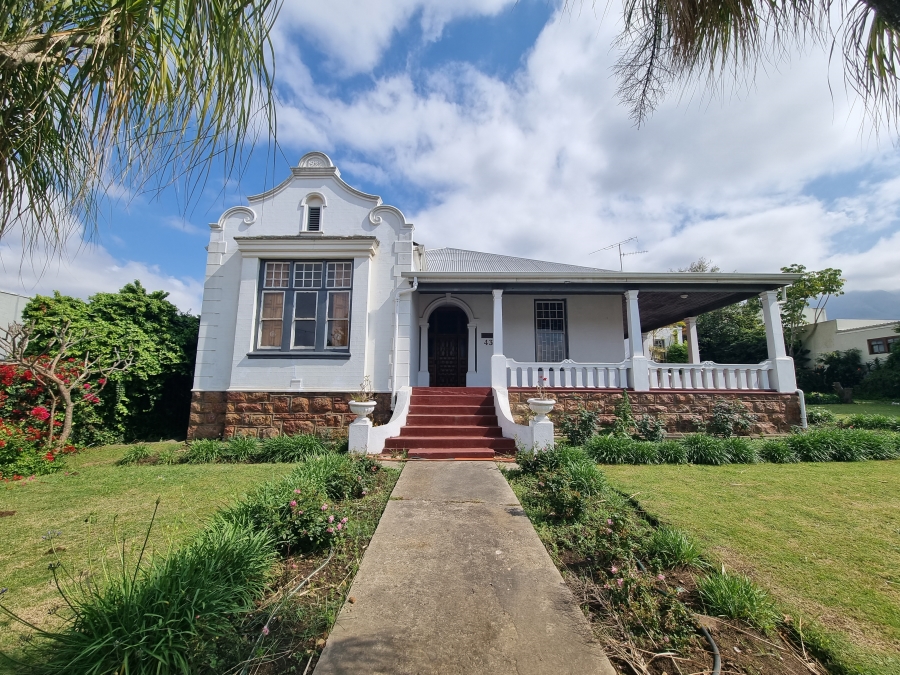 7 Bedroom Property for Sale in Swellendam Western Cape